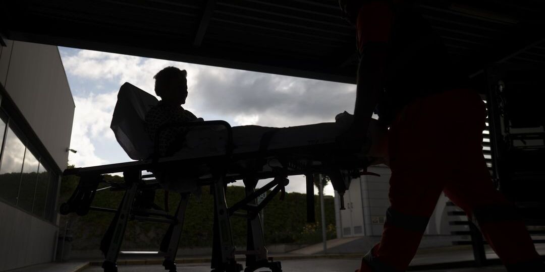 L'euthanasie d'une jeune femme en Espagne entraîne un flot de désinformation - Featured image