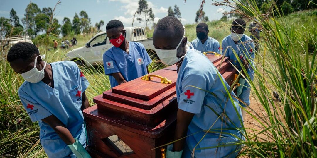 Endiguer l'épidémie d'Ebola, une tâche difficile freinée par la désinformation - Featured image