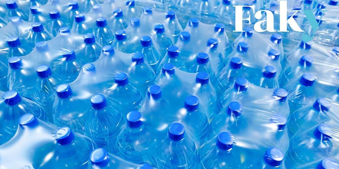 Non, les packs d’eau ne seront pas interdits à la vente à partir du 12 août 2026 à cause de l’Union européenne - Featured image